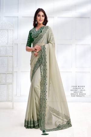 Look Attrective These Designer Party Wear Saree in Fine Light Colored.These Saree Are Net Organza Georgette And Blouse Satin Crepe Silk is Fabricated.Its Beautified Heavy Designer Embroidery Work.