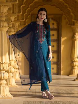 Grab These Readymade Suit in Fine Colored Pair With Bottom And Dupatta.These Top Bottom Are Fabricated On Viscose Rayon Pair With Organza Dupatta.Its Beautified With Designer Thread Embroidery Work.