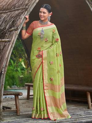 Garab These Party Wear Saree in Fine Colored.These Saree And Blouse is Fabricated On Linen.Its Beautified With Weavon Designer With Embroidery Work.