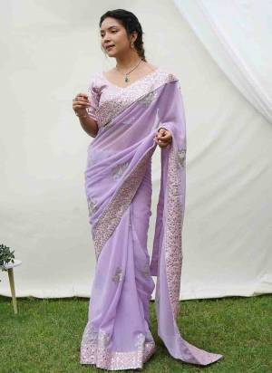 Attrective Looking These Party Wear Saree in Fine Colored.These Saree Are Georgette And Blouse is Fabricated On Art Silk.Its Beautified With Designer Sequance Embroidery Work.