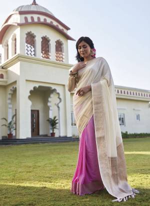 Attrective Look These Party Wear Saree in Fine Colored.These Saree And Blouse is Fabricated On Georgette.Its Beautified With Heavy Weaving Jari Designer.