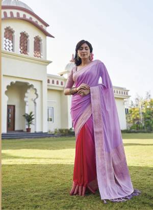 Attrective Look These Party Wear Saree in Fine Colored.These Saree And Blouse is Fabricated On Georgette.Its Beautified With Heavy Weaving Jari Designer.