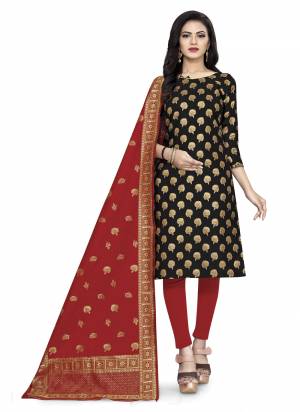 Grab These Suit in Fine Colored Pair With Bottom And Dupatta.These Top And Dupatta Are Fabricated On Banarasi Silk Pair With Tafetta Silk Bottom.Its Beautified With Wevon Jacquard Designer.