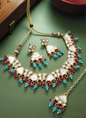 Grab These Beautifil Multy Colored Necklace.These Necklace is Come Alloy Material And Beautified With Kundan And Stone Work.