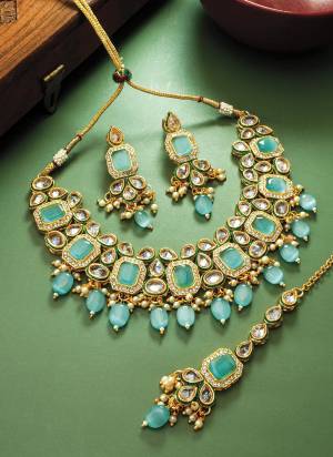 Grab These Beautifil Multy Colored Necklace.These Necklace is Come Alloy Material And Beautified With Kundan And Stone Work.