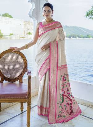 Attrective Looking These Party Wear Saree in Fine Colored.These Saree And Blouse is Fabricated On Soft Kanjivaram Silk.Its Beautified With Paithani Wevon Designer.