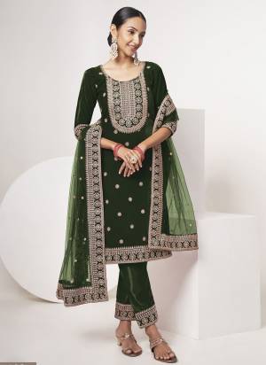 Attrective These Suit in Fine Colored Pair With Bottom And Dupatta.These Top Are Velvet And Dupatta Are Fabricated On Soft Net Pair With Santoon Bottom.Its Beautified With Dull Santoon Inner.Its Beautified With Designer Heavy Embroidery Work.