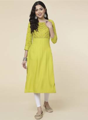 Grab These Beautiful Looking Readymade Kurti.These Kurti is Fabricated On Rayon.Its Beautified With Designer Mirror Embroidery Work.