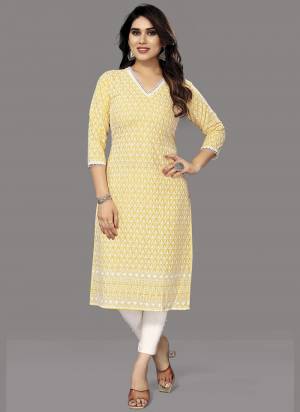 Attrective These Beautiful Looking Readymade Kurti.These Kurti is Fabricated On Chiffon.Its Beautified With Designer Chikan Thread Embroidery Work.