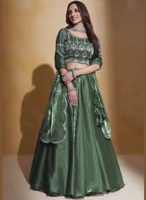 For A Designer Look,Grab These Lehenga Choli in Fine Colored.These Lehenga Are Organza Silk And Dupatta Are Fabricated On Organza Silk Pair With Organza Silk Blouse.Its Beautified With Designer Thread,Sequance Embroidery Work.