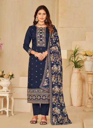 Attrective These Suit in Fine Colored Pair With Bottom And Dupatta.These Top Are Roman Silk And Dupatta Are Fabricated On Organza Pair With Santoon Bottom.Its Beautified With Santoon Inner.Its Beautified With Designer Heavy Embroidery Work With Printed Dupatta.