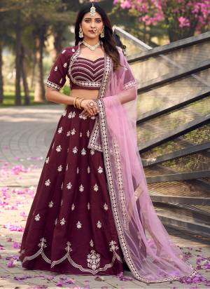 A Designer Look,Grab These Readymade Lehenga Choli in Fine Colored.These Lehenga And Blouse Are Art Silk And Dupatta Are Fabricated On Net.Its Beautified With Designer Embroidery Work.