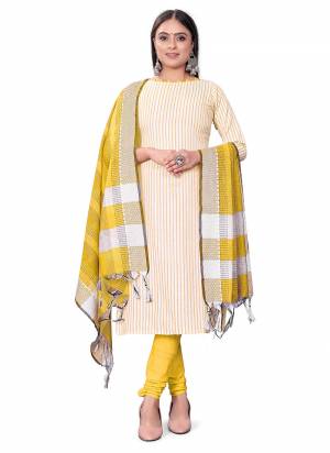 Garb This Suits In Lovely Color.Its Pretty Top Is Cotton Based Paired Bottom Cotton And Cotton Fabricated Dupatta Are Wevon Designer. Which Gives An Attractive To The Dress.