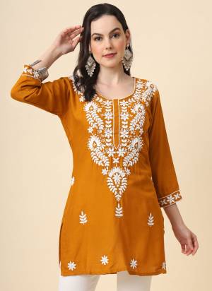 Attrective These Beautiful Looking Readymade Kurti.These Kurti is Fabricated On Rayon.Its Beautified With Designer Lucknowi Chickenkari Embroidery Work.