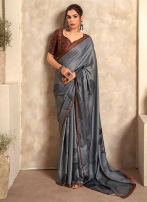 Looking These Party Wear Saree in Fine Colored.These Saree And Blouse is Fabricated On Satin Crepe.Its Beautified With Designer Digital Printed.