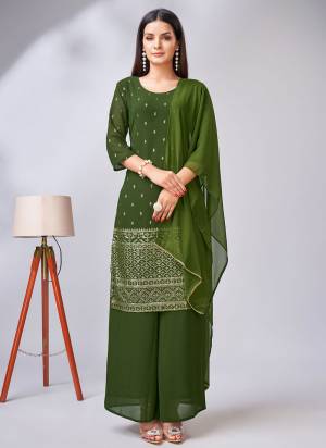 Attrective These Party Wear Plazzo Suit in Fine Colored Pair With Bottom And Dupatta.These Top Are Georgette And Dupatta Are Georgette And Pair With Georgette Bottom.Its Beautified With Santoon Inner.Its Beautified With Heavy Designer Embroidery Work.