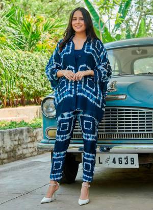 Grab These Beautiful Looking Readymade Co-Ord Top With Bottom Set.These Top And Bottom is Fabricated On Cotton Blend.Its Beautified With Designer Printed.