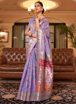 Looking These Party Wear Saree in Fine Colored.These Saree And Blouse is Fabricated On Handloom Silk.Its Beautified With Handloom Weaving Designer,Printed.