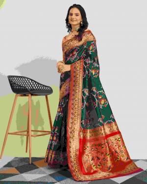 Attrective Look These Saree in Fine Colored.These Saree Are Banarasi Silk And Blouse is Banarasi Silk Fabricated.Its Beautified With Weving Designer.