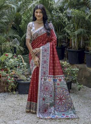 Garb These Party Wear Fancy Saree in Fine Colored.These Saree And Blouse is Fabricated On Tusser Silk.Its Beautified With Designer Printed.