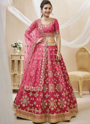 For A Designer Look,Grab These Lehenga Choli in Fine Colored.These Lehenga Are Art Silk And Blouse Are Fabricated On Art Silk Pair With Dupatta Are Soft Net.Its Beautified With Designer Jari,Sequance Embroidery Work.