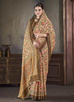 Attrective Look These Festive Wear Saree in Fine Colored.These Saree And Blouse is Fabricated On Natural Silk.Its Beautified With Wevon Jari Designer With Digital Printed.