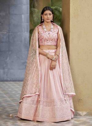 For A Designer Look,Grab These Lehenga Choli in Fine Colored.These Lehenga Are Georgette And Blouse Are Fabricated On Art Silk Pair With Dupatta Are Georgette.Its Beautified With Designer Jari,Sequance Embroidery Work.