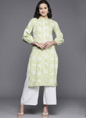 Attrective These Beautiful Looking Readymade Kurti.These Kurti is Fabricated On Cotton.Its Beautified With Designer Floral Printed.