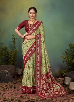  Looking These Party Wear Saree in Fine Colored.These Saree Are Velvet Tussar Silk And Blouse is Fabricated On Velvet Tussar Silk Pair.Its Beautified With Wevon Jari Designer With Ikkat Printed,Polka Dots Work.