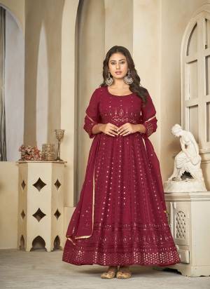 Looking These Anarkali Suit in Fine Colored Pair With Bottom And Dupatta.These Top Are Georgette And Dupatta Are Fabricated On Georgette Pair With Crepe Bottom.Its Beautified With Heavy Designer Embroidery Work.