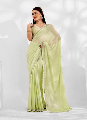 Garb These Fancy Saree in Fine Colored.These Saree Are Satin Chiffon And Blouse is Fabricated On Art Silk Pair.Its Beautified With Heavy Swarovski Work Disigner.