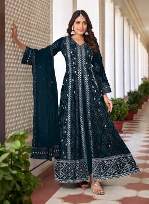 Attrective Looking These Anarkali Suit in Fine Colored Pair With Bottom And Dupatta.These Top Are Faux Georgette And Dupatta Are Fabricated On Organza Pair With Dull Santoon Bottom.Its Beautified With Heavy Designer Sequance,Thread Embroidery Work.