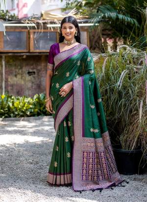 Garb These Party Wear Fancy Saree in Fine Colored.These Saree And Blouse is Fabricated On Handloom Raw Silk.Its Beautified With Handloom Weaving Designer.