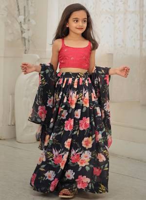 For A Designer Look,Grab These Kidswear Readymade Lehenga Choli in Fine Colored.These Choli Are Fabricated On Dolla Silk Pair With Faux Georgette Lehenga And Dupatta.Its Beautified With Digital Printed With Thread,Sequance Embroidery Work.