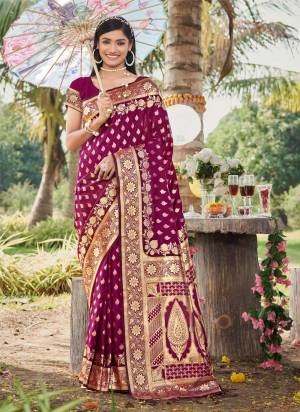  Looking These Party Wear Saree in Fine Colored.These Saree And Blouse is Fabricated On Silk.Its Beautified With Heavy Weavon Designer.