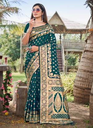  Looking These Party Wear Saree in Fine Colored.These Saree And Blouse is Fabricated On Silk.Its Beautified With Heavy Weavon Designer.