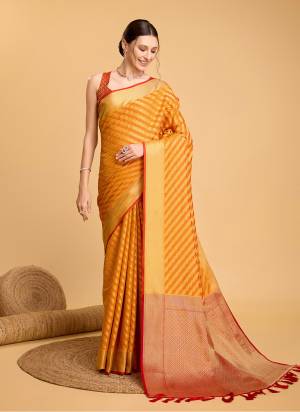 Attrective This Partywear Saree Paired With Blouse.This Saree And Blouse Are Patola Silk Based Fabric With Weaving Jacquard Jari Designer. Buy This Pretty Saree Now.