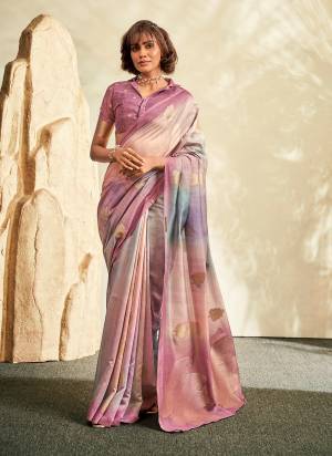 Looking These Party Wear Saree in Fine Colored.These Saree And Blouse is Fabricated On Handloom Khadi.Its Beautified With Handloom Weaving Jari Designer With Printed Work.