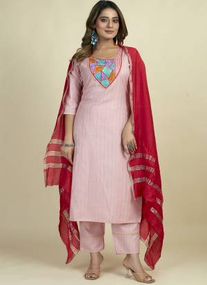 Garb These Beautiful Looking Readymade Suits.These Top And Bottom Are Cotton Slub And Dupatta Are Georgette Fabricated.Its Beautified With Disigner Printed Work.