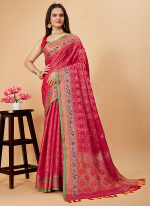 Garb This Partywear Saree Paired With Blouse.This Saree And Blouse Are Patola Silk Based Fabric With Weaving Jacquard Minakari Designer. Buy This Pretty Saree Now.