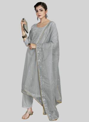 Looking These Designer Salwar Suit in Fine Colored Pair With Bottom And Dupatta.These Top Are Chanderi Silk And Dupatta Are Fabricated Organza Pair With Santoon Bottom.Its Beautified With Designer Embroidery Work.