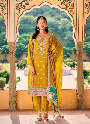 Garb These Designer Salwar Suits in Fine Colored Pair With Dupatta.These Top And Dupatta Are Fabricated On Chinon Pair With Chinon Bottom.Its Beautified With Heavy Designer Embroidery Work.