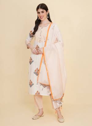 Attrective These Designer Suit in Fine Colored Pair With Bottom And Dupatta.These Top And Dupatta Are Fabricated On Cotton Pair With Cotton Bottom.Its Beautified With Heavy Designer Printed.