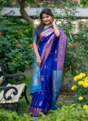 Attrective These Festive Wear Saree in Fine Colored.These Saree And Blouse is Fabricated On Tussar Silk.Its Beautified With Wevon Rich Pallu Jari Designer.