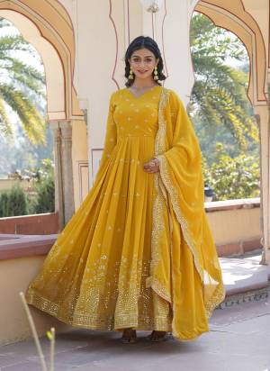 Garb These Beautiful Looking Readymade Long Gown With Dupatta.These Gown is Fabricated On Faux Georgette And Faux Georgette Dupatta.Its Beautified With Designer Jari, Sequance Embroidery Work.