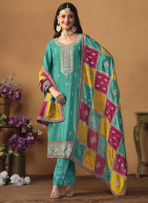 Attrective These Party Wear Salwar Suit in Fine Colored Pair With Bottom And Dupatta.These Top And Dupatta Are Fabricated On Chinon Silk Pair With Santoon Bottom.Its Beautified With Santoon Inner.Its Beautified With Designer Heavy Embroidery Work.