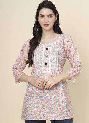 Attrective These Beautiful Looking Readymade Kurti.These Kurti is Fabricated On Cotton.Its Beautified With Designer Printed.