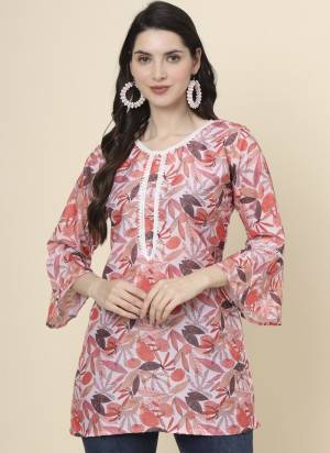 Attrective These Beautiful Looking Readymade Kurti.These Kurti is Fabricated On Cotton.Its Beautified With Designer Printed With Lace Work.