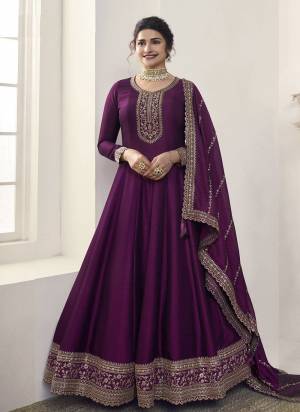 Garb These Party Wear Anarkali Suit in Fine Colored Pair With Bottom And Dupatta.These Top Are Silk Georgette And Dupatta Are Fabricated On Georgette Pair With Santoon Bottom.Its Beautified With Santoon Inner.Its Beautified With Heavy Designer Embroidery Work.
