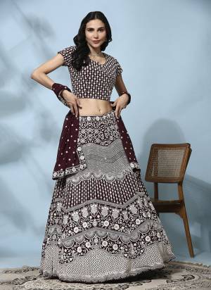 For A Fancy Heavy Designer Look,Grab These Lehenga Choli With Dupatta in Fine Colored.These Lehenga And Choli Are Georgette And Dupatta Are Fabricated On Georgette Pair.Its Beautified With Designer Thread Embroidery Work.